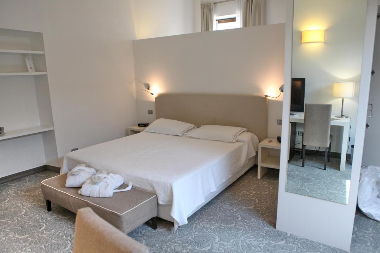 Albergo Accademia Trento Exterior foto