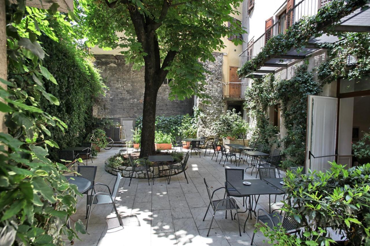 Albergo Accademia Trento Exterior foto